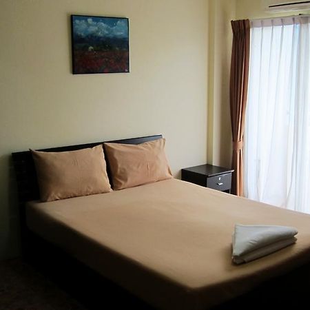 Samal Guesthouse Pattaya Exterior photo
