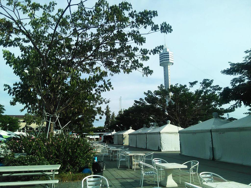 Samal Guesthouse Pattaya Exterior photo