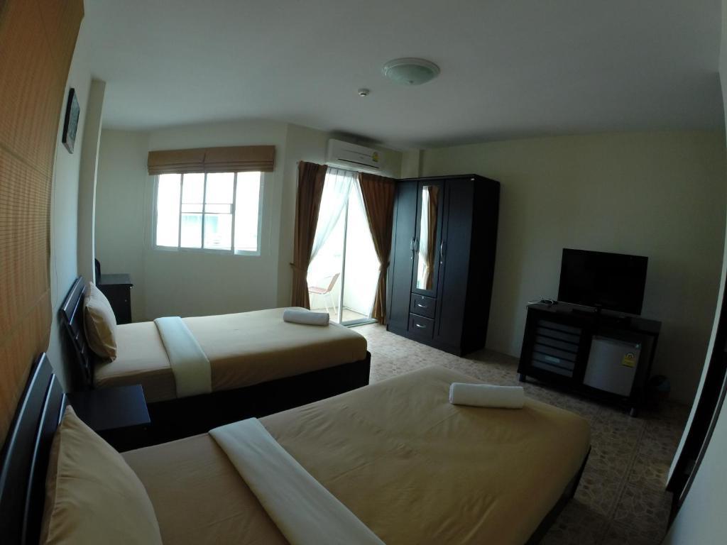 Samal Guesthouse Pattaya Exterior photo